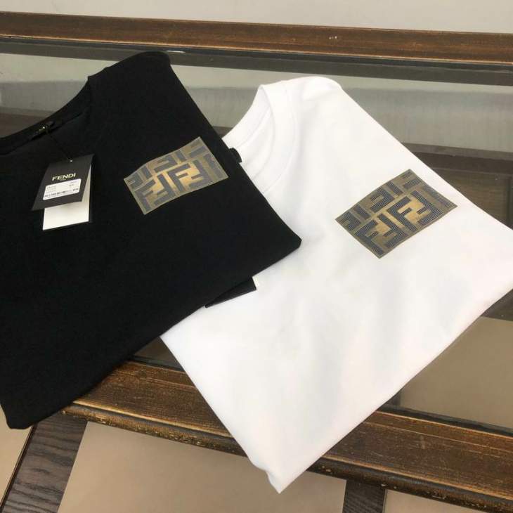 Picture of Fendi T Shirts Short _SKUFendiS-XLtltx8113897